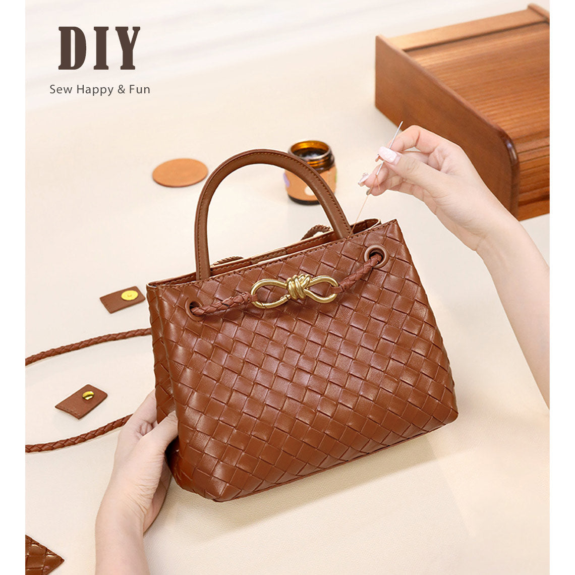 CUCUBIRD CUCUBIRD Leather Small Intrecciato Tote DIY Kits ?