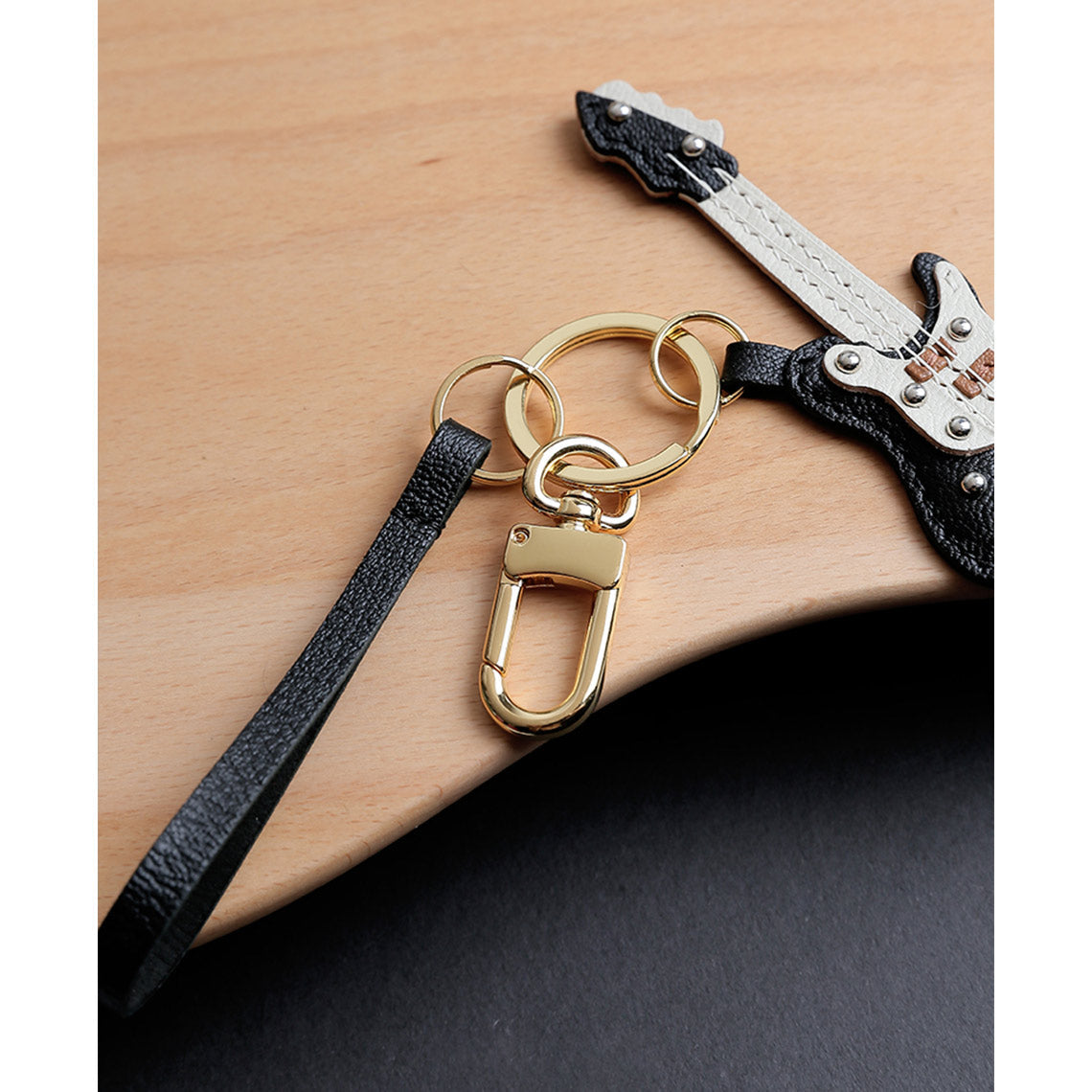 CUCUBIRD POPSEWING® Leather Guitar Design Keychain DIY Kit