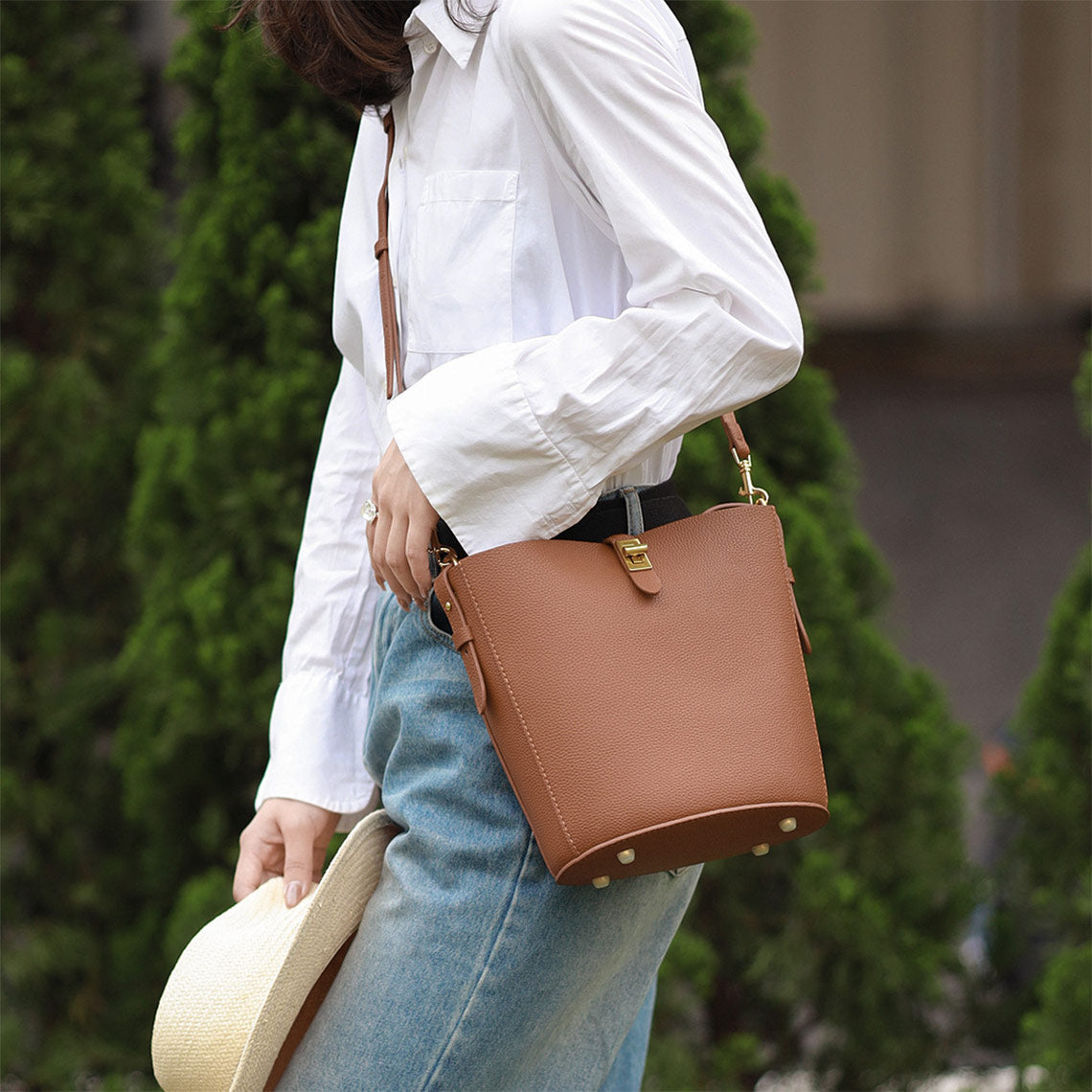 CUCUBIRD Leather Simple Bucket Crossbody Bag DIY Kit Brown?
