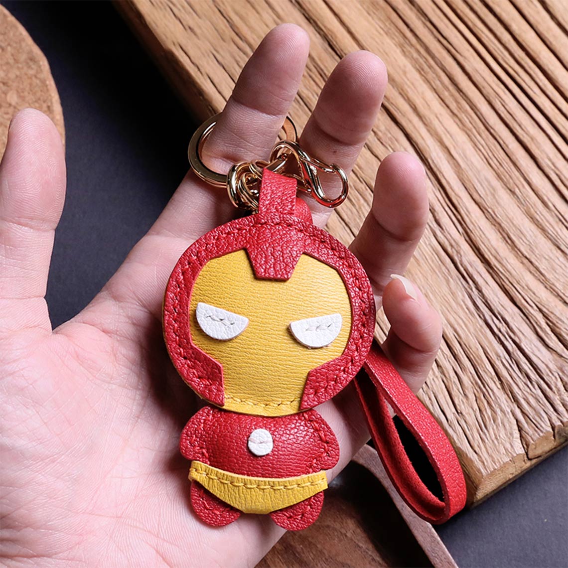 CUCUBIRD Leather Iron Men Keychain DIY Kit ?