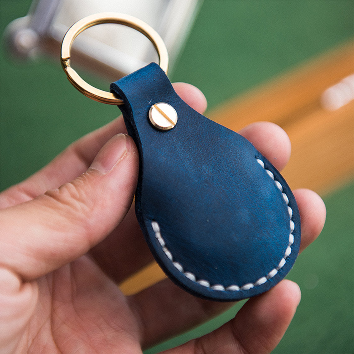 CUCUBIRD Leather AirTag Keychain DIY Kit ?