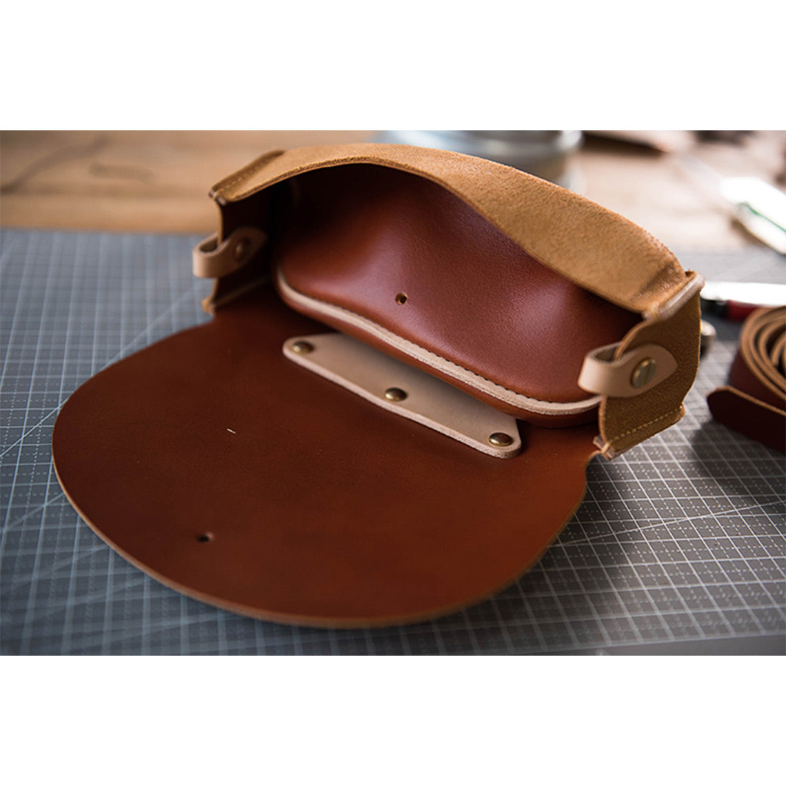 CUCUBIRD Full Grain Leather Vintage Crossbody Bag DIY Kit ?