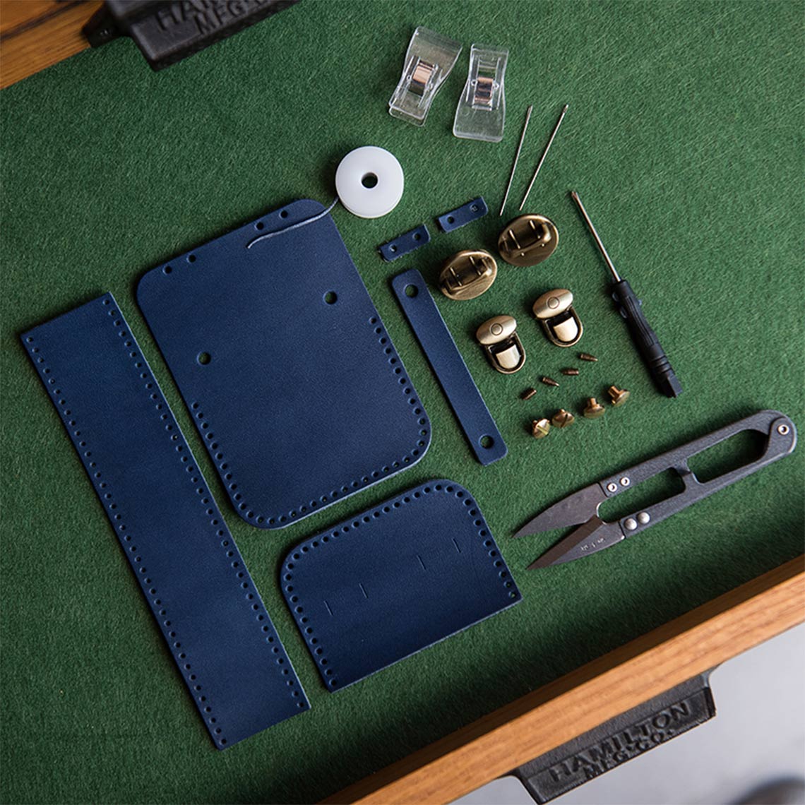 CUCUBIRD Full Grain Leather Mini Satchel DIY Kit Vegetable-Tanned-Navy-Blue?