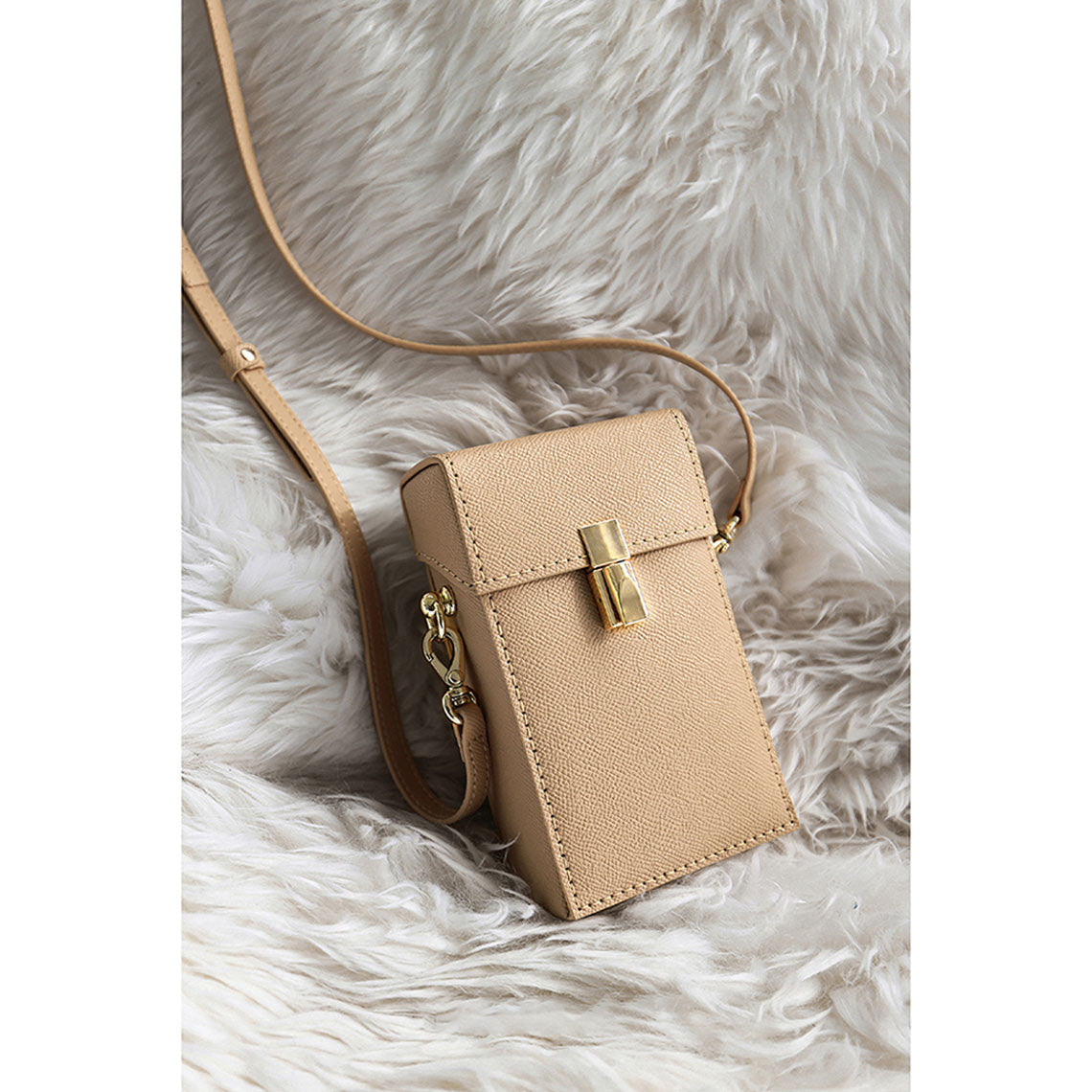 CUCUBIRD Leather Phone Bag DIY Kit Beige?