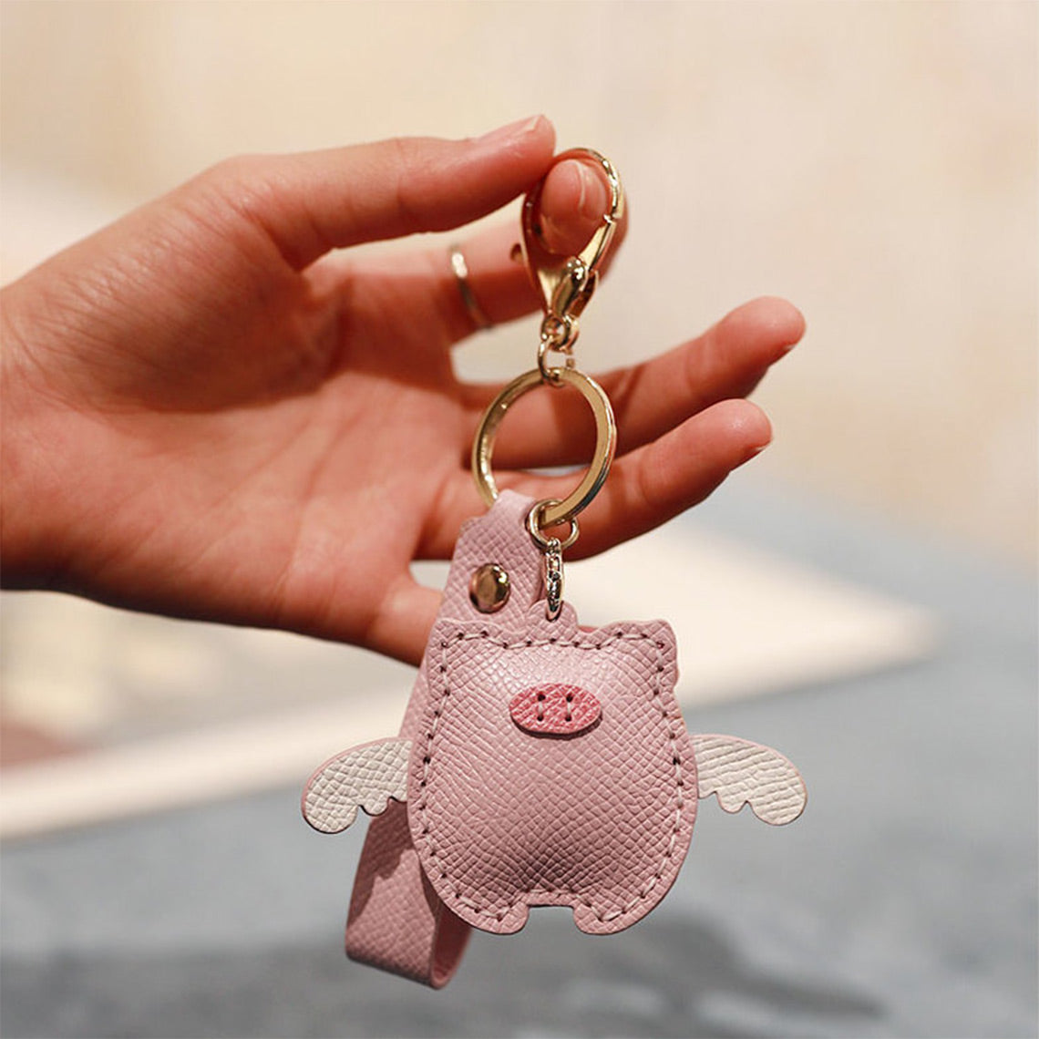 CUCUBIRD Top Grain Leather Flying Pig Keychain DIY Kit ?