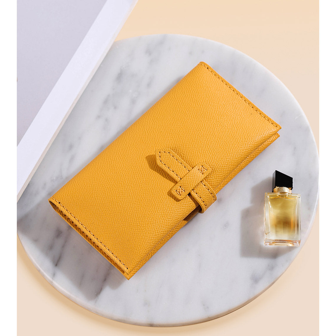 CUCUBIRD Leather Slim Strap Bi-fold Bearn Wallet DIY Kit Yellow?
