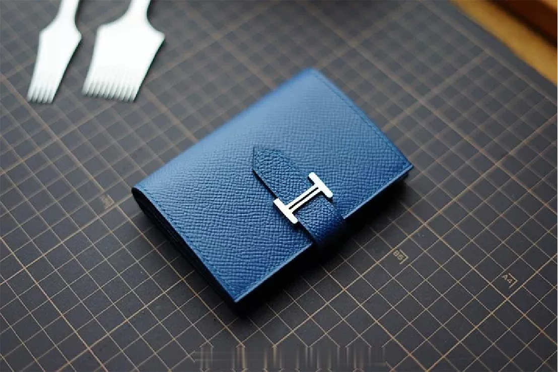 Tutorial of CUCUBIRD Full Grain Leather Bearn Coin Wallet DIY Kits