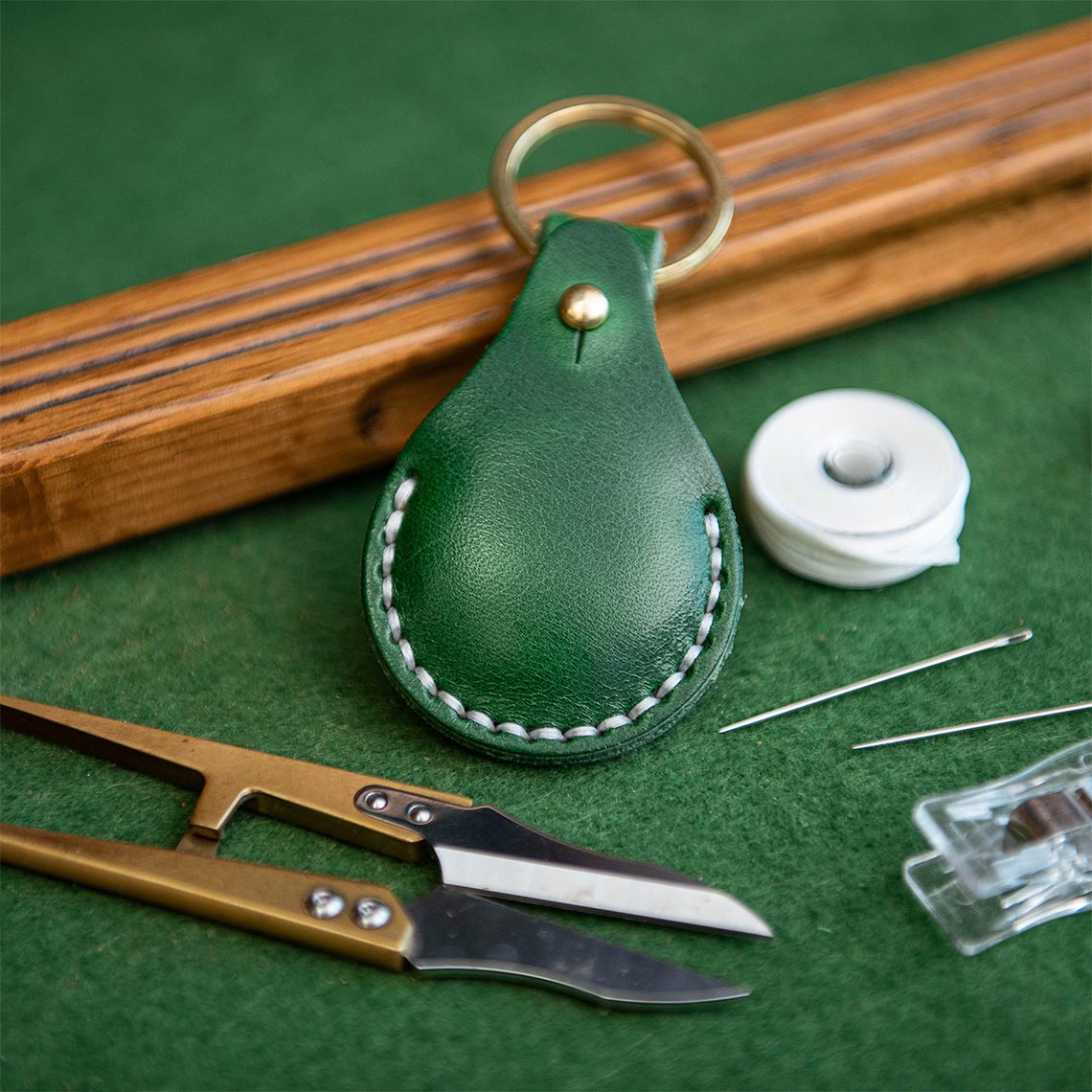 CUCUBIRD POPSEWING® Leather AirTag Keychain DIY Kit  