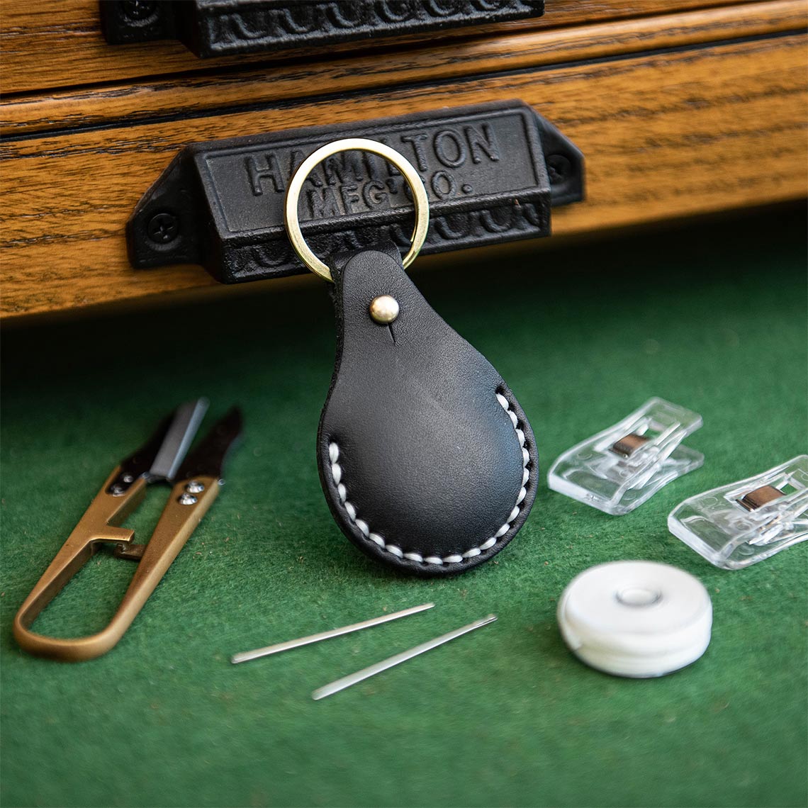 CUCUBIRD POPSEWING® Leather AirTag Keychain DIY Kit  