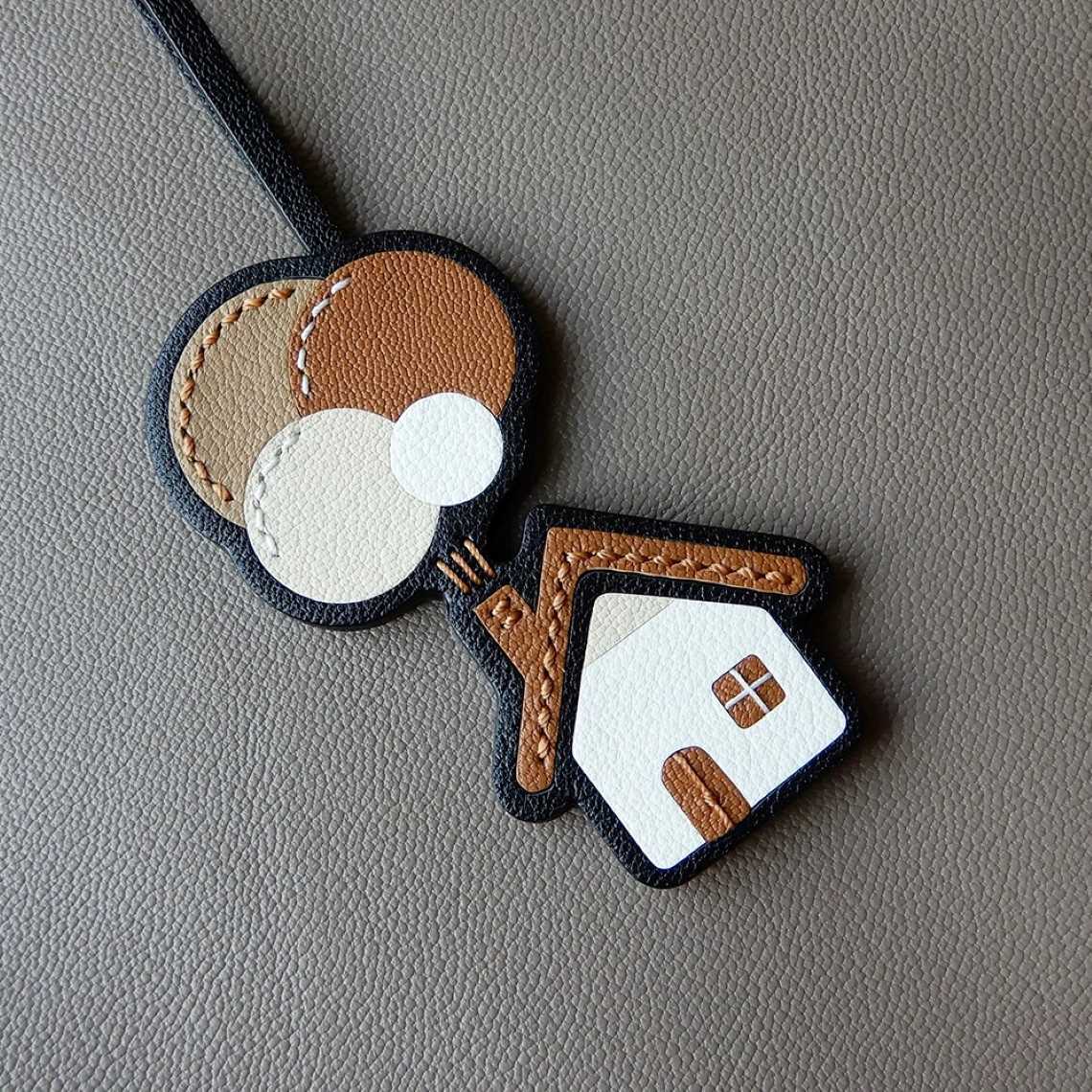 CUCUBIRD Leather Dream House Charm Keychain DIY Kits