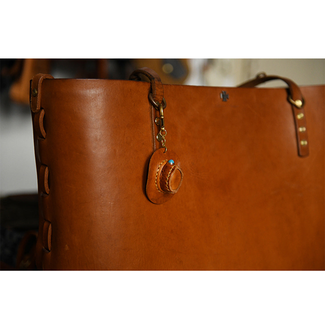 CUCUBIRD Handmade Leather Cowboy Hat Keychain  