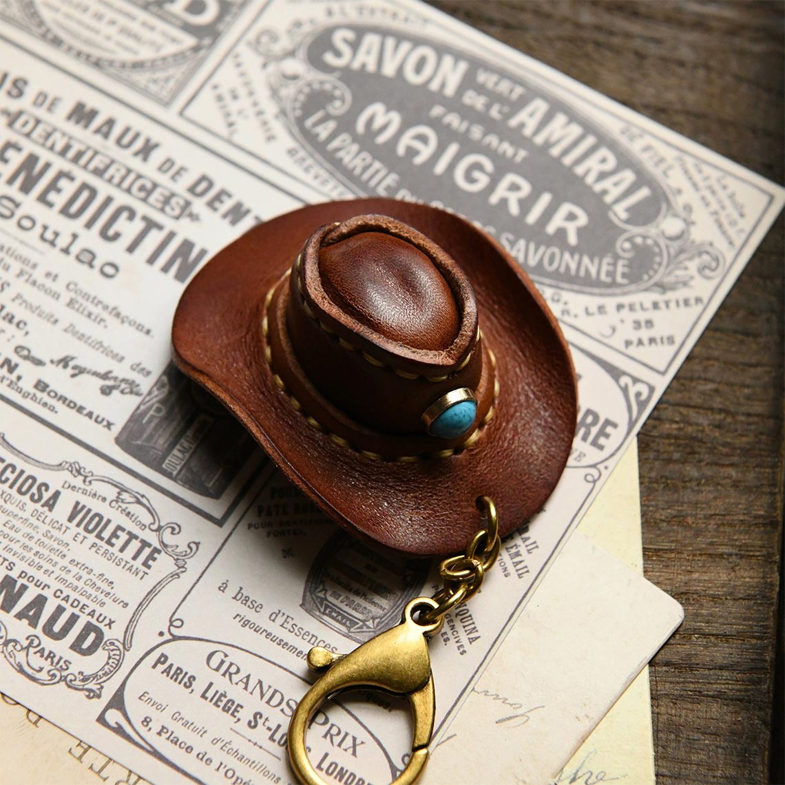 CUCUBIRD Handmade Leather Cowboy Hat Keychain  