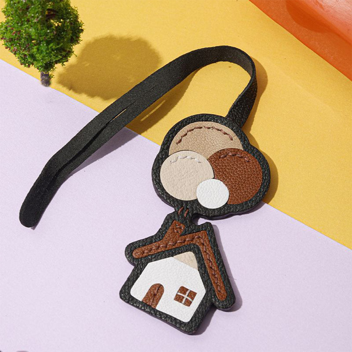 CUCUBIRD Leather Dream House Charm Keychain DIY Kits