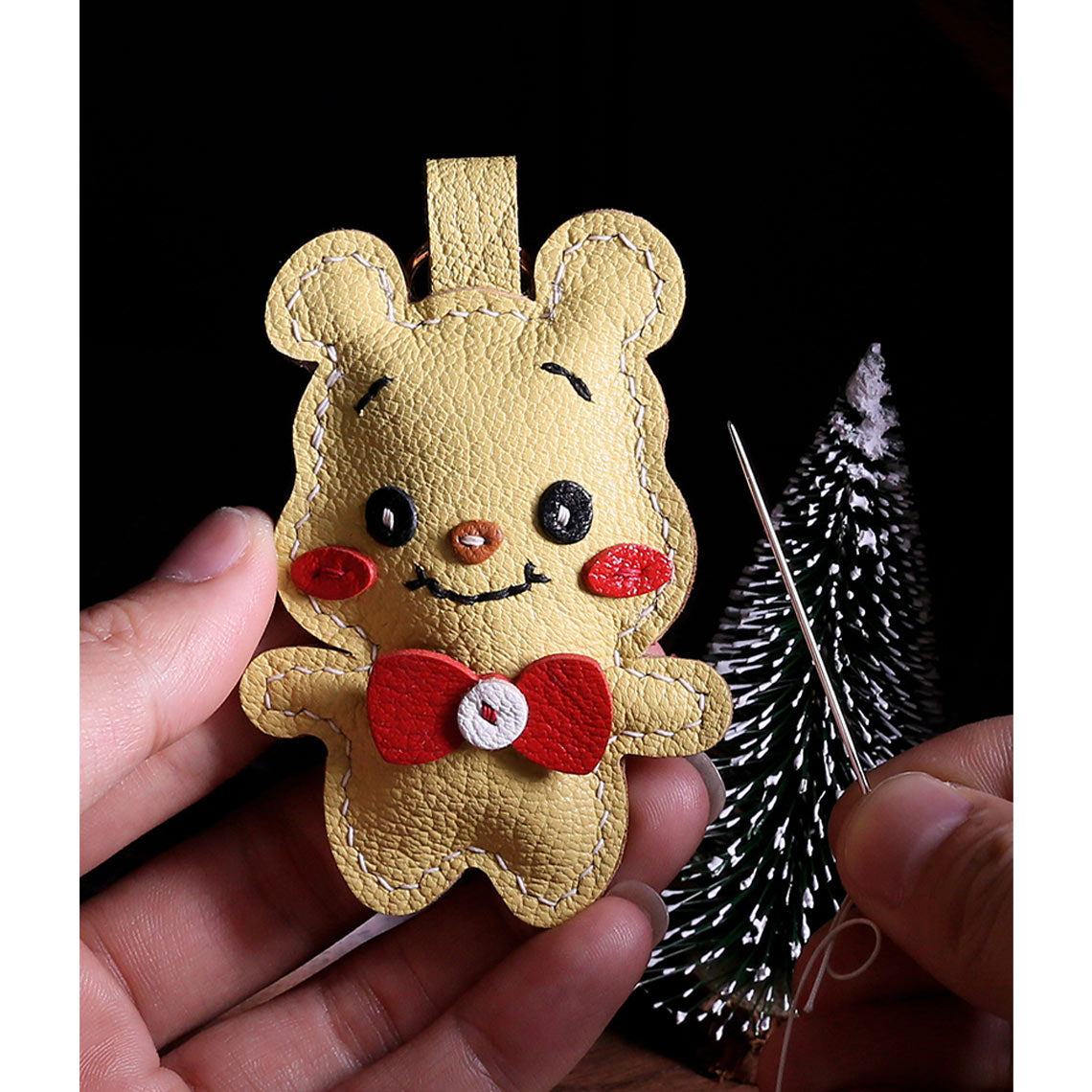 CUCUBIRD POPSEWING® Sheep Leather Cute Bear Keychain DIY Kit  