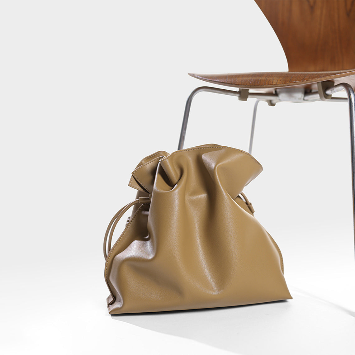 diy leather drawstring backpack Portable Pack Interior Structure Faux Leather Drawstring Backpack TUTORIAL