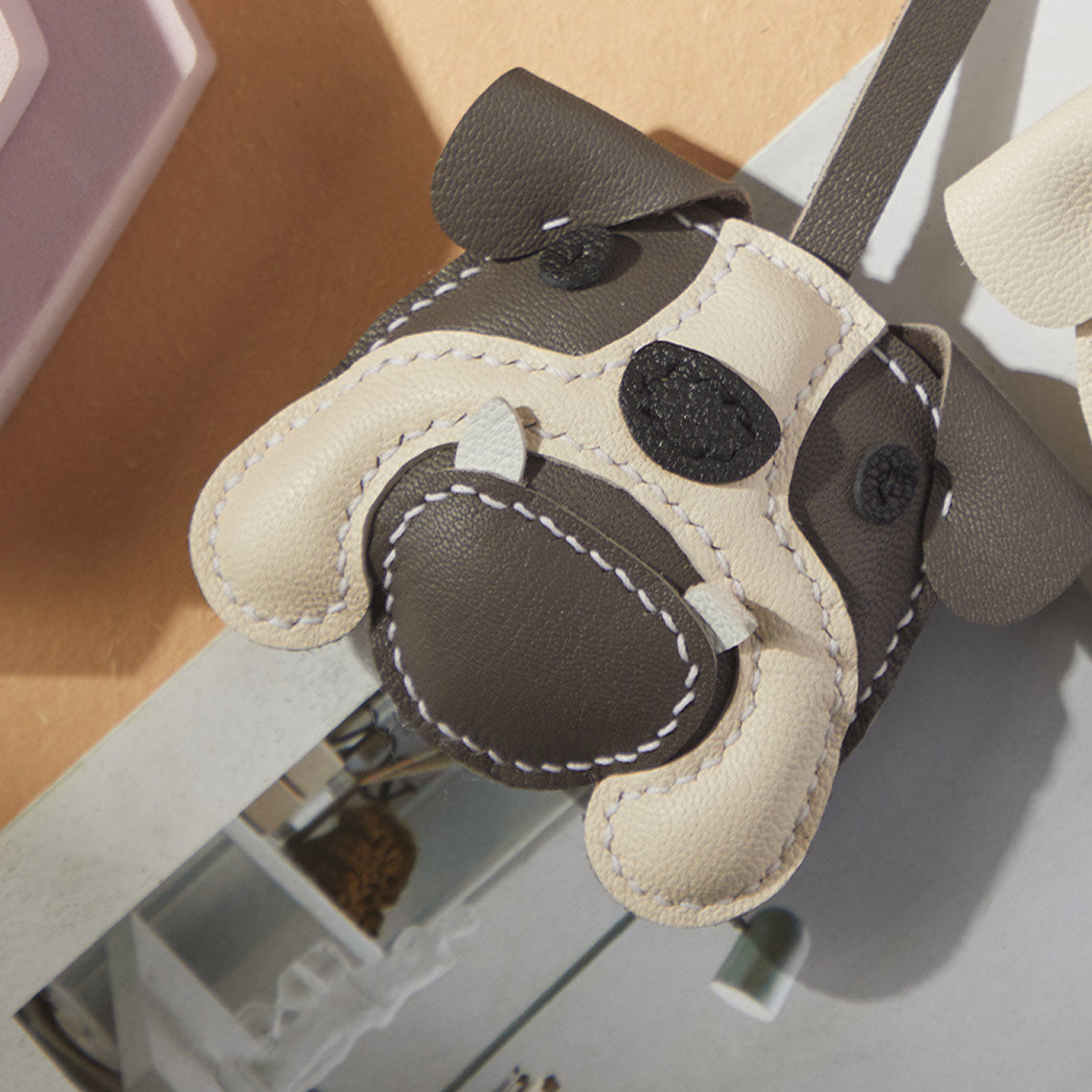 CUCUBIRD CUCUBIRD Sheep Leather Bulldog Keychain DIY Kits Grey 