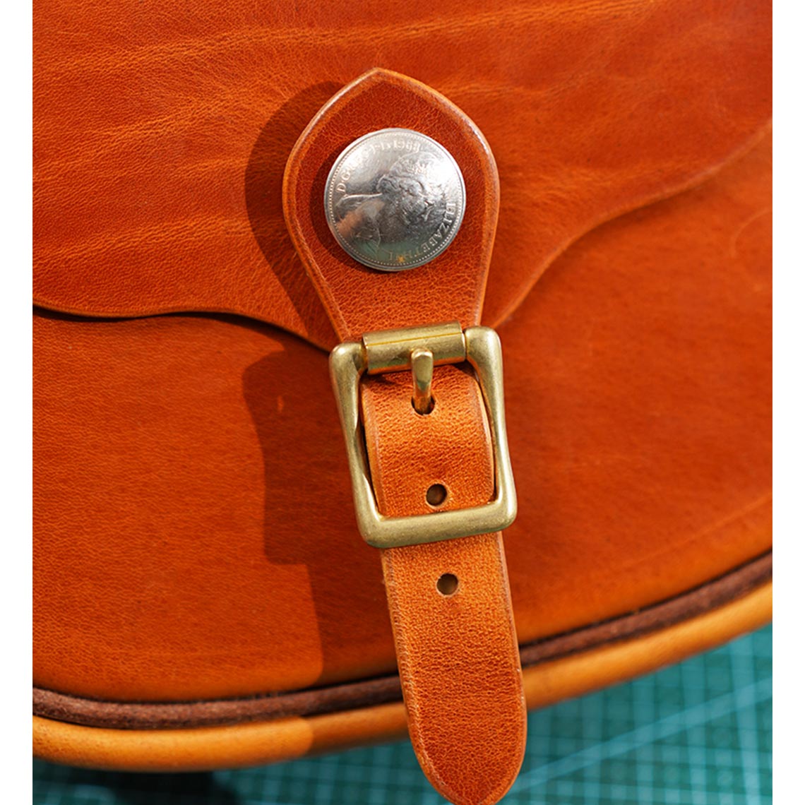 CUCUBIRD Vegetable Tanned Leather Retro Saddle Bag DIY Kit