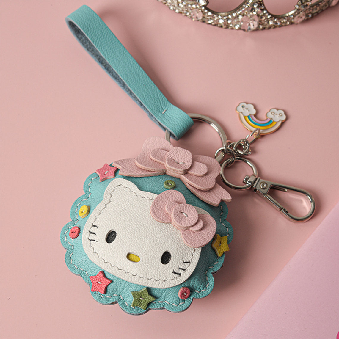 CUCUBIRD POPSEWING® Sheep Leather Christmas Vibe Kitty Keychain DIY Kit Baby Blue 