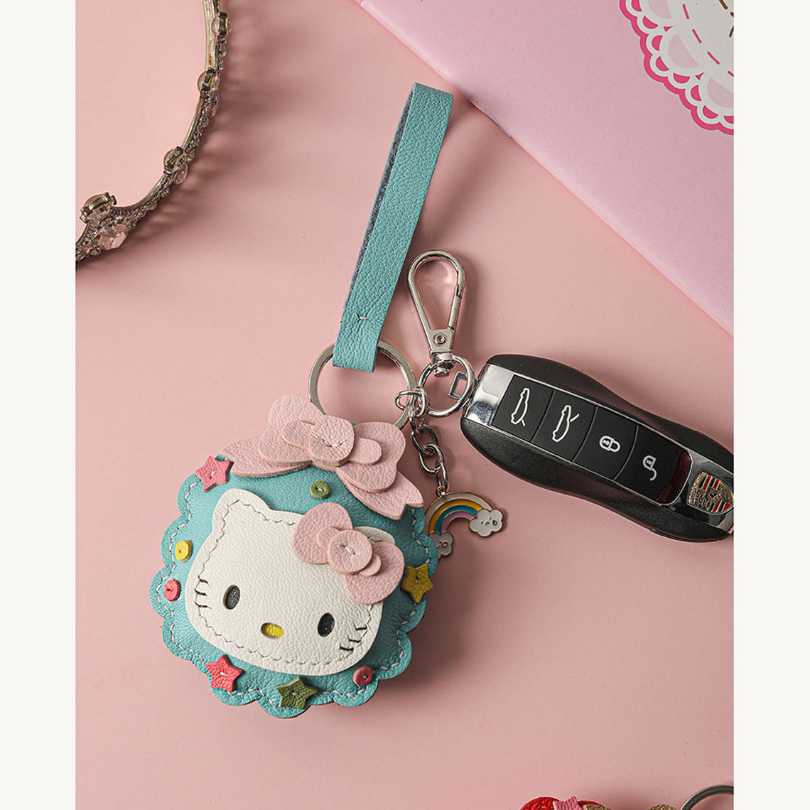 CUCUBIRD CUCUBIRD Sheep Leather Christmas Vibe Kitty Keychain DIY Kit  