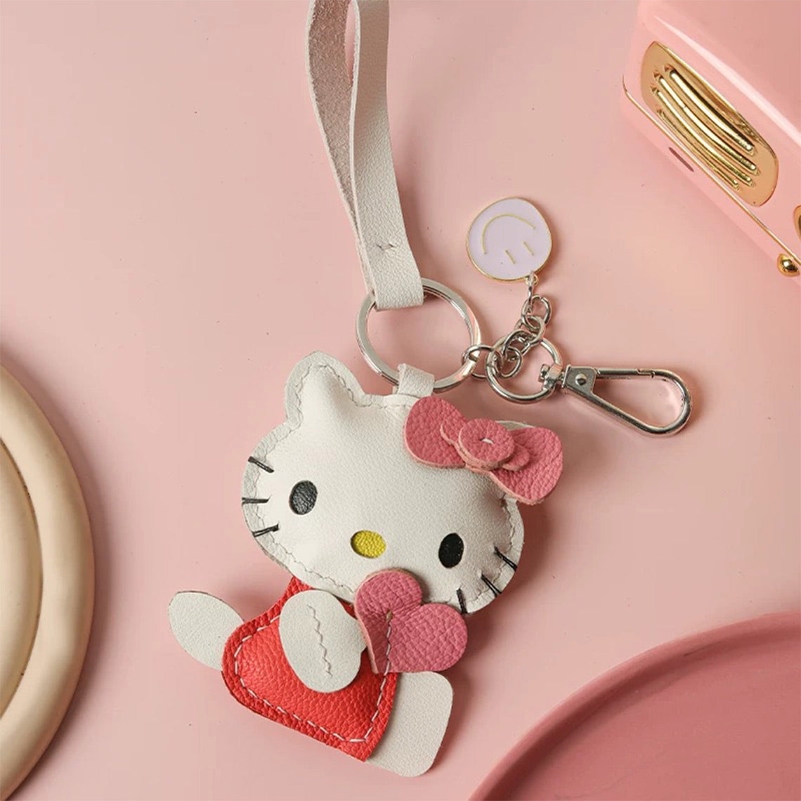 CUCUBIRD CUCUBIRD Sheep Leather Loving Heart Kitty Keychain DIY Kit Red 