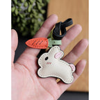 CUCUBIRD CUCUBIRD Leather New Bunny & Carrot Keychain DIY Kit  