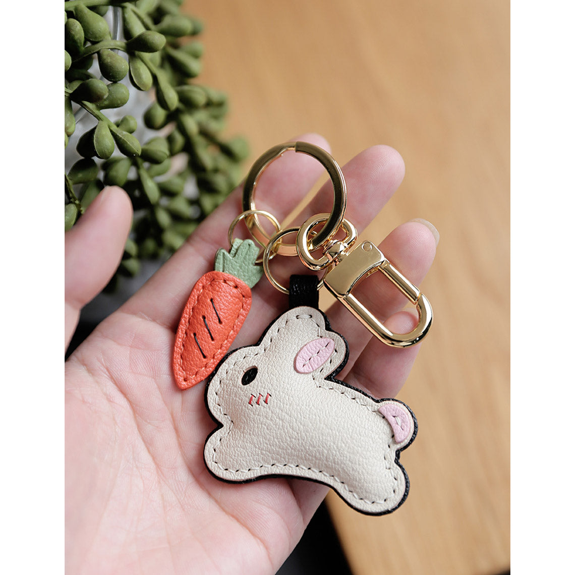 CUCUBIRD POPSEWING® Leather New Bunny & Carrot Keychain DIY Kit Keychain 