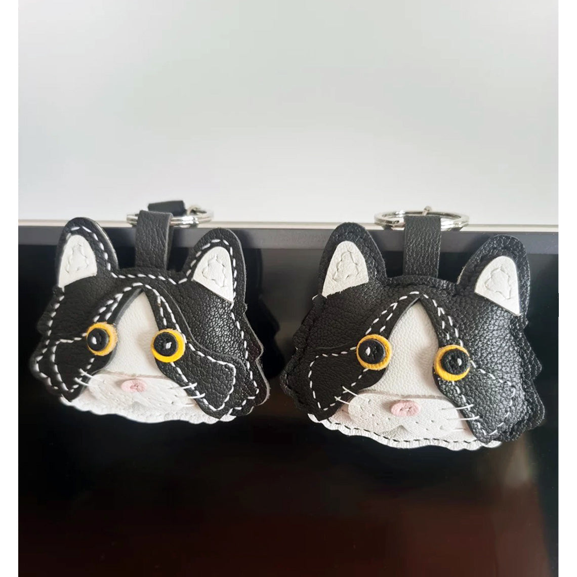 CUCUBIRD CUCUBIRD Sheep Leather Little Cat Keychain DIY Kit Black 