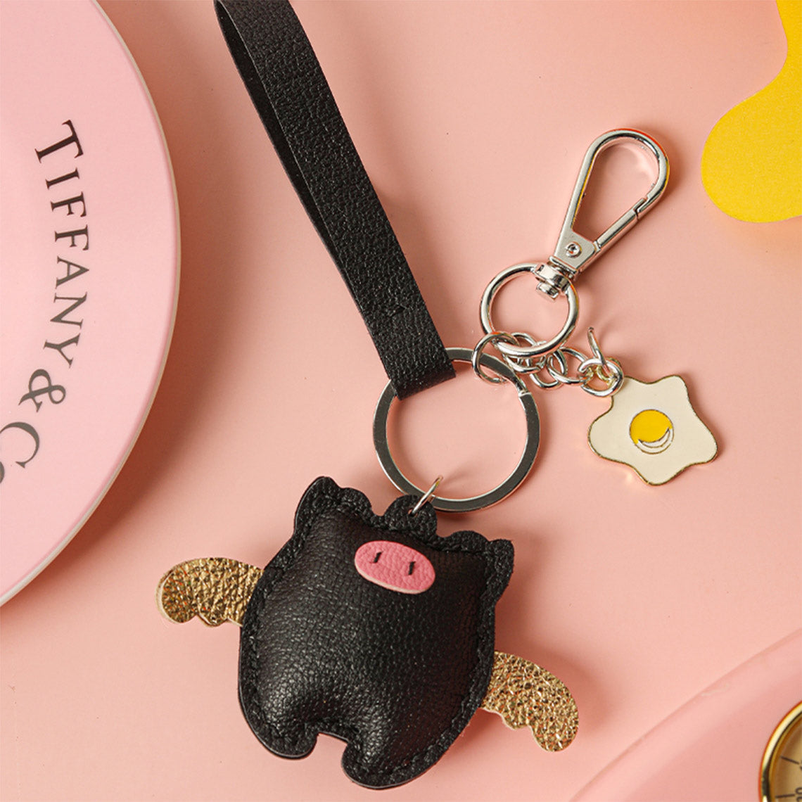 CUCUBIRD POPSEWING® Sheep Leather Piglet Keychain DIY Kit Black 
