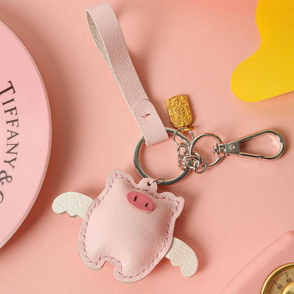 CUCUBIRD POPSEWING® Sheep Leather Piglet Keychain DIY Kit Pink 