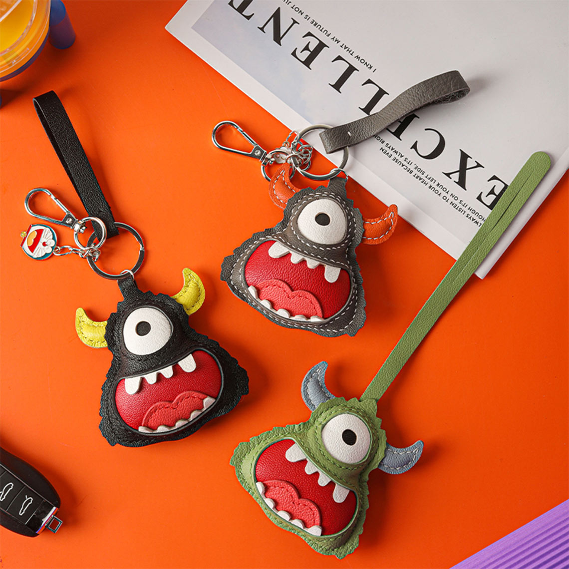 CUCUBIRD CUCUBIRD Leather Little Monster Keychain Charm DIY Kit  