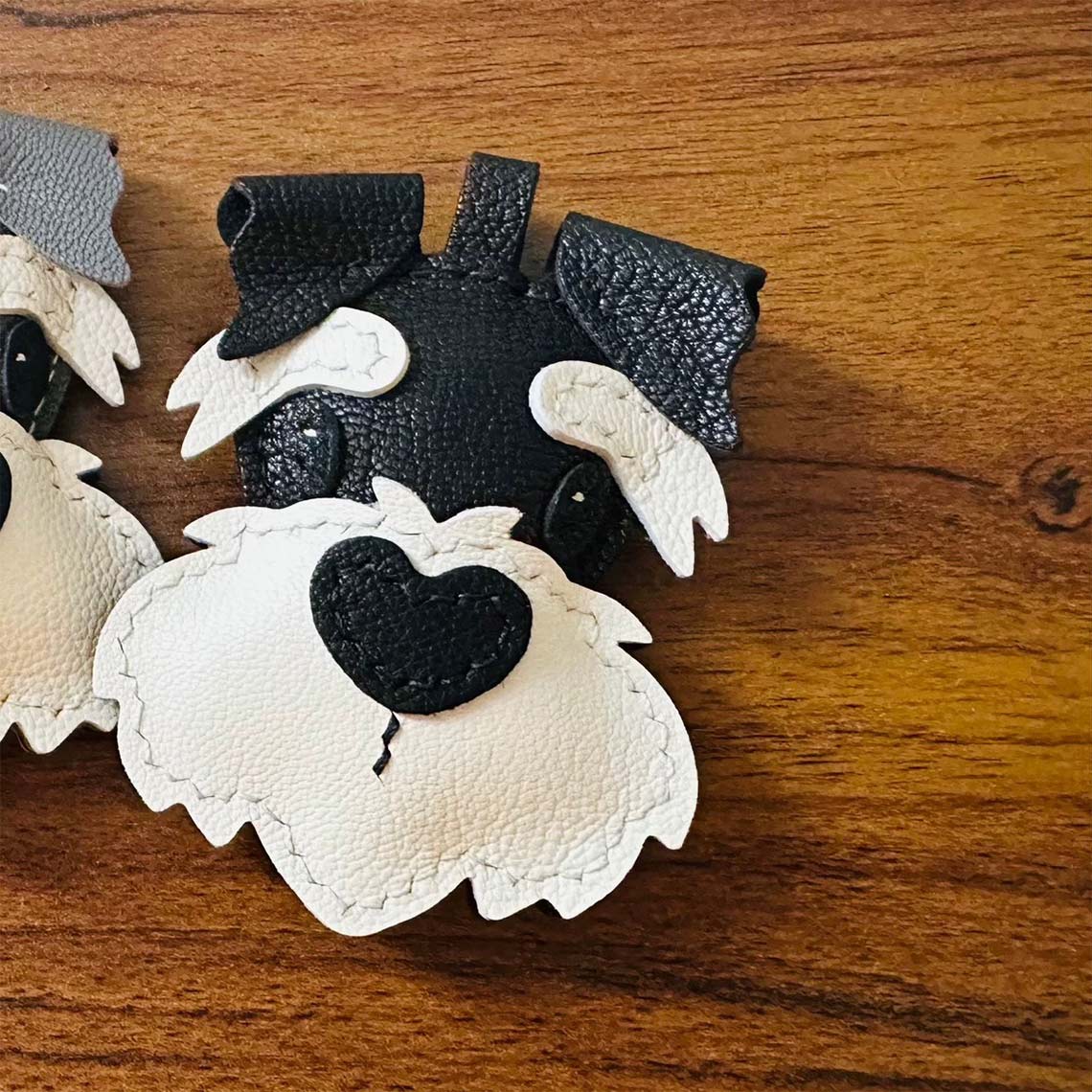 CUCUBIRD POPSEWING® Sheep Leather Schnauzer Keychain Charm DIY Kit  
