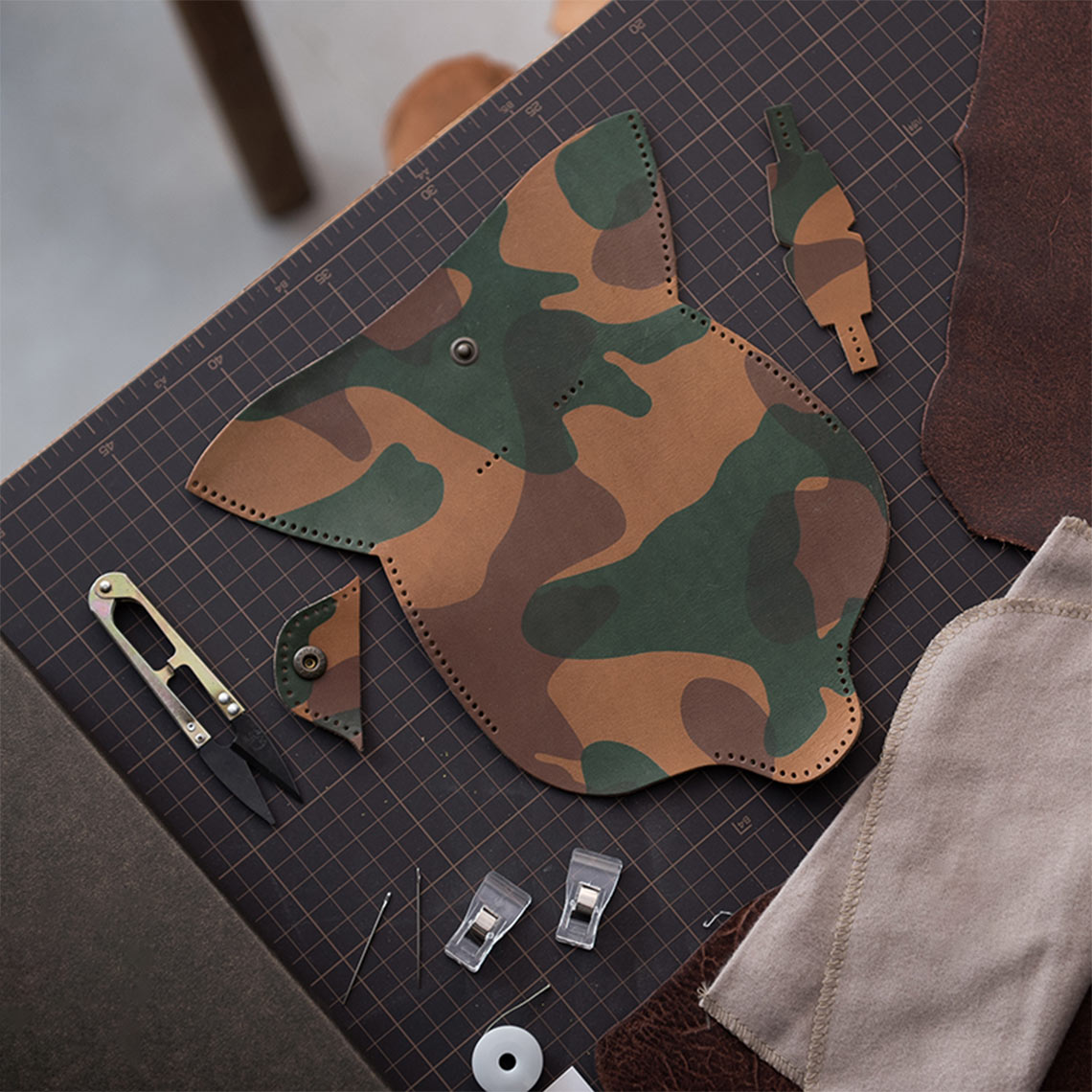 CUCUBIRD POPSEWING® Full Grain Leather Eyeglasses Case DIY Kit  