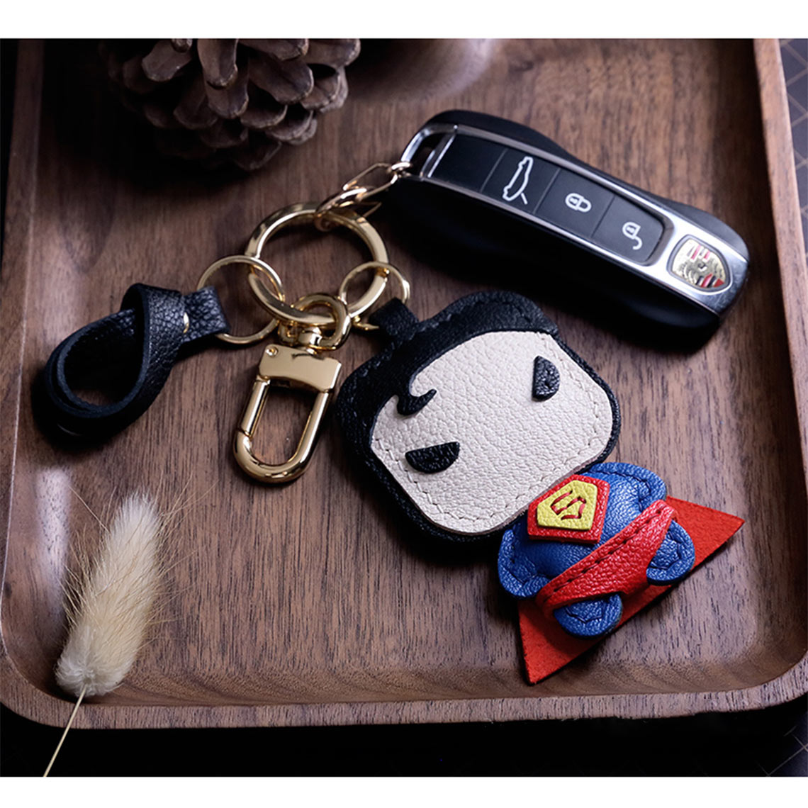 CUCUBIRD POPSEWING® Sheep Leather Superman Keychain DIY Kit  