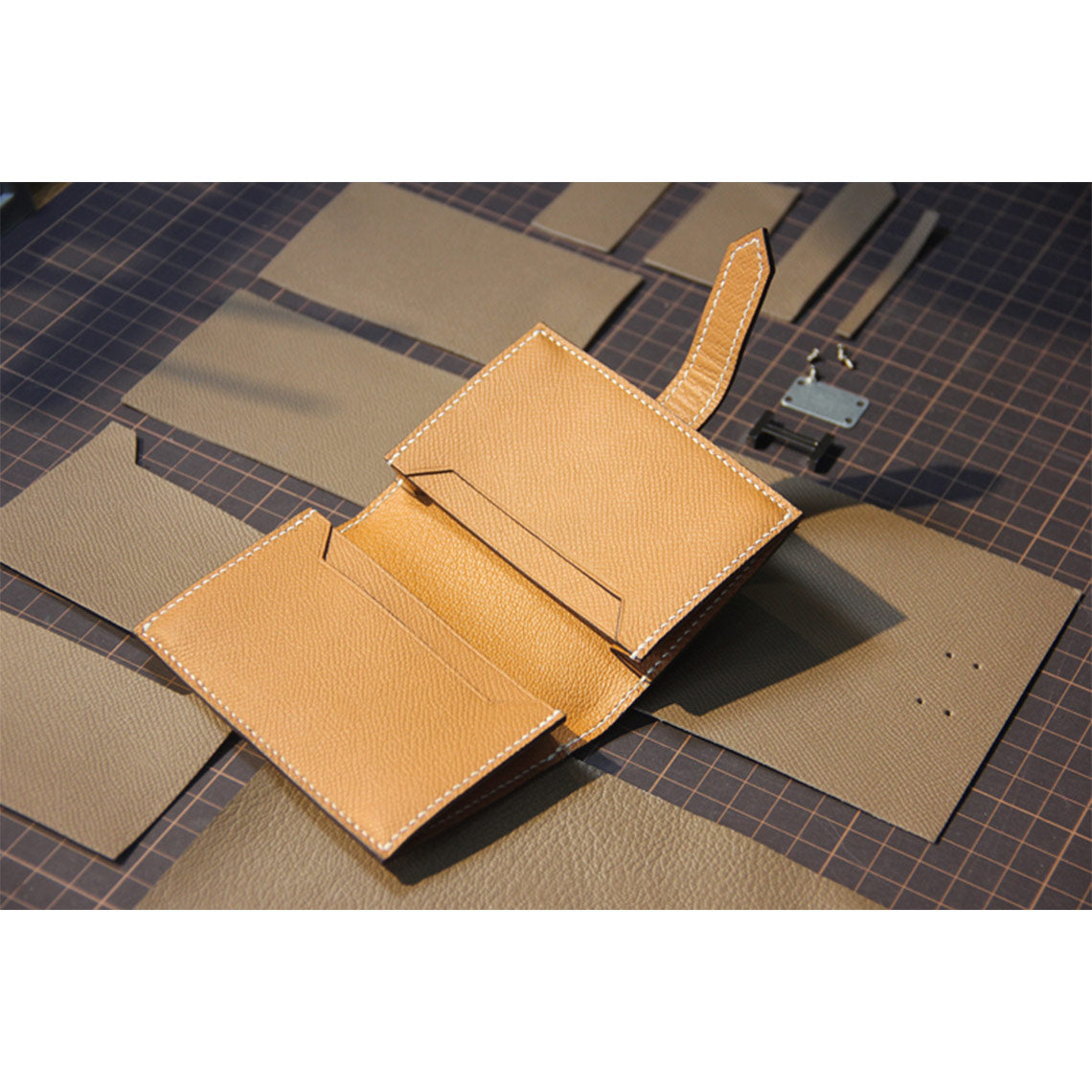CUCUBIRD Top Grain Leather Bearn Card Holder DIY Kits  