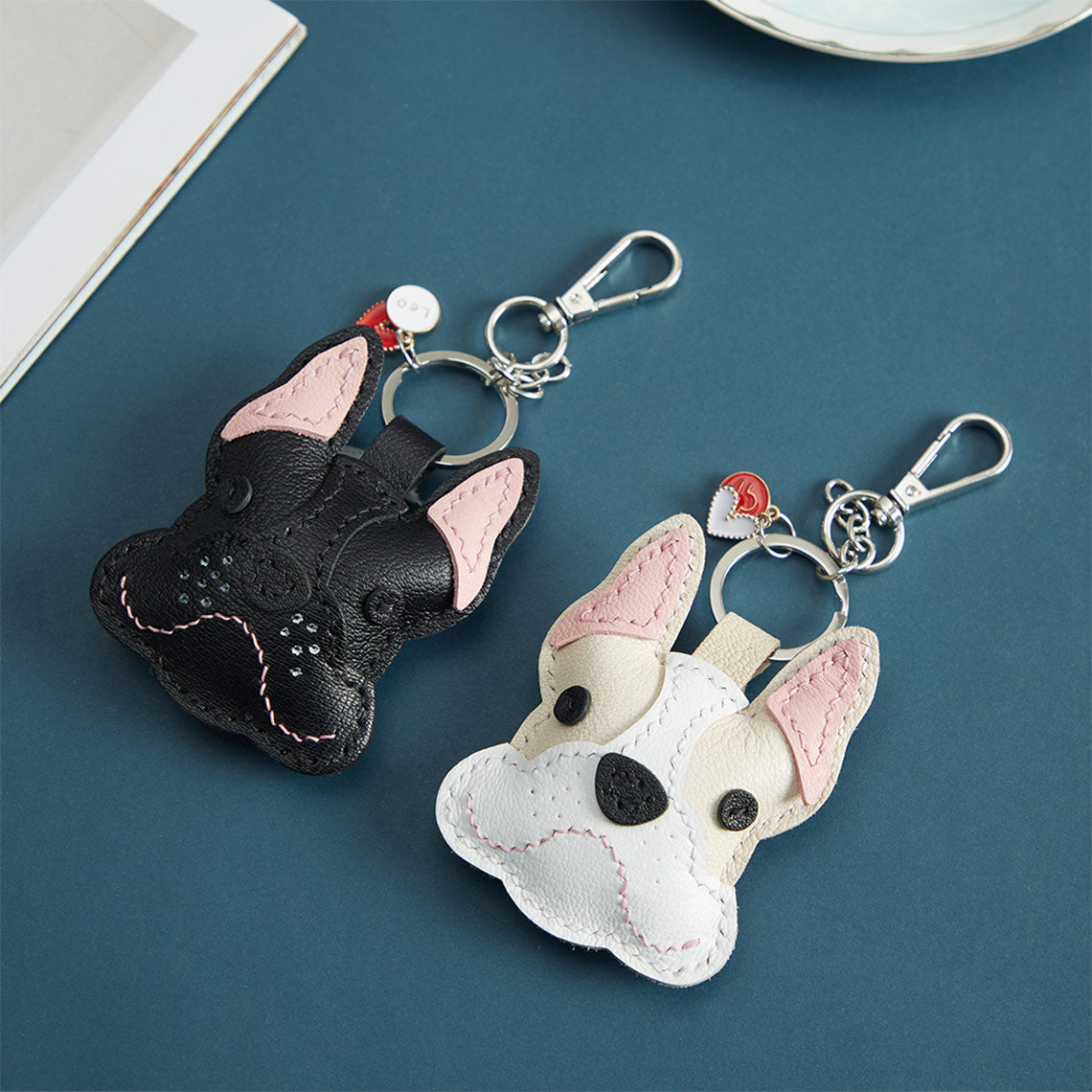 CUCUBIRD Sheep Leather French Bulldog Keychain DIY Kit White 