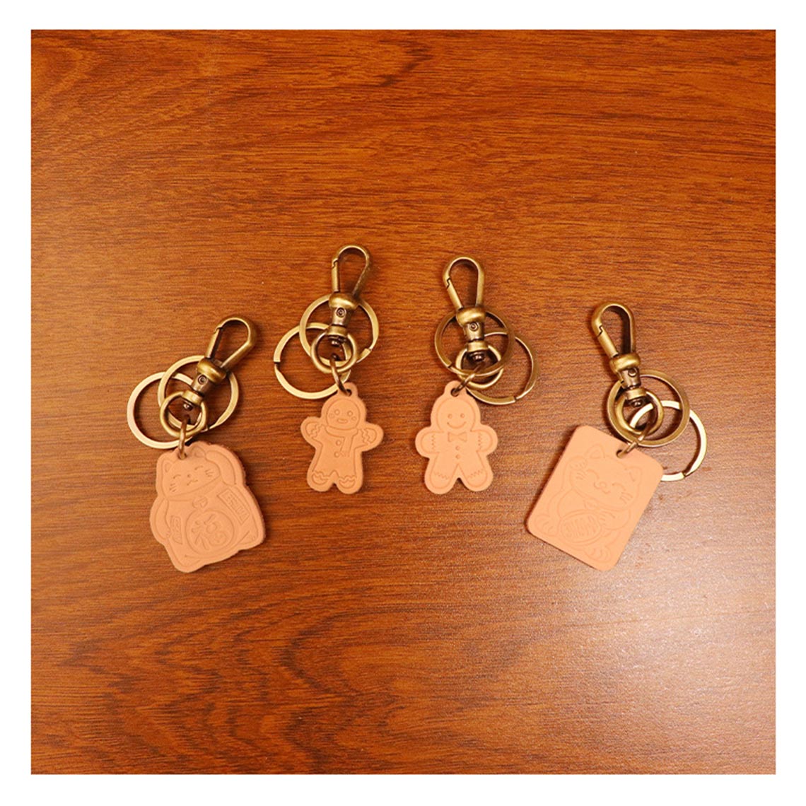 CUCUBIRD Vegetable Tanned Leather Gingerbread Keychain  
