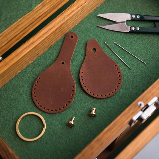 CUCUBIRD Leather AirTag Keychain DIY Kit Crazy-Horse-Leather-Brown 