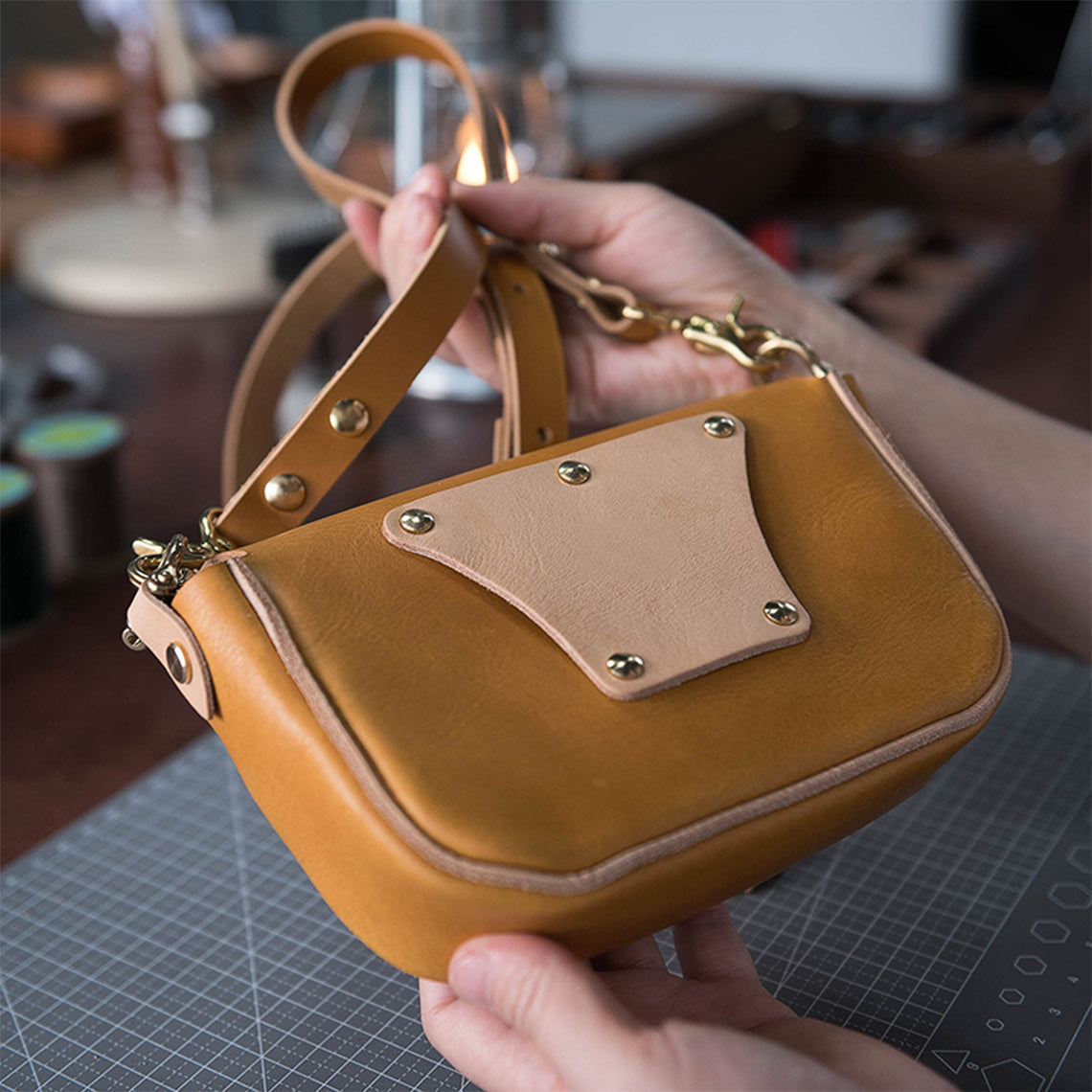 CUCUBIRD Full Grain Leather Vintage Crossbody Bag DIY Kit  