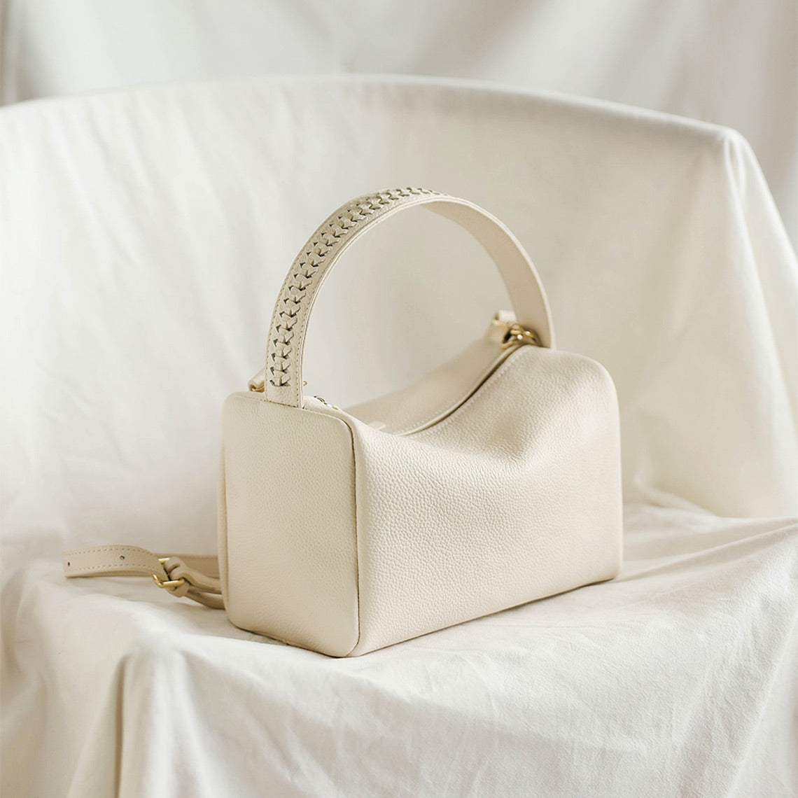 CUCUBIRD Top Grain Leather Design Pillow Bag DIY Kit White 