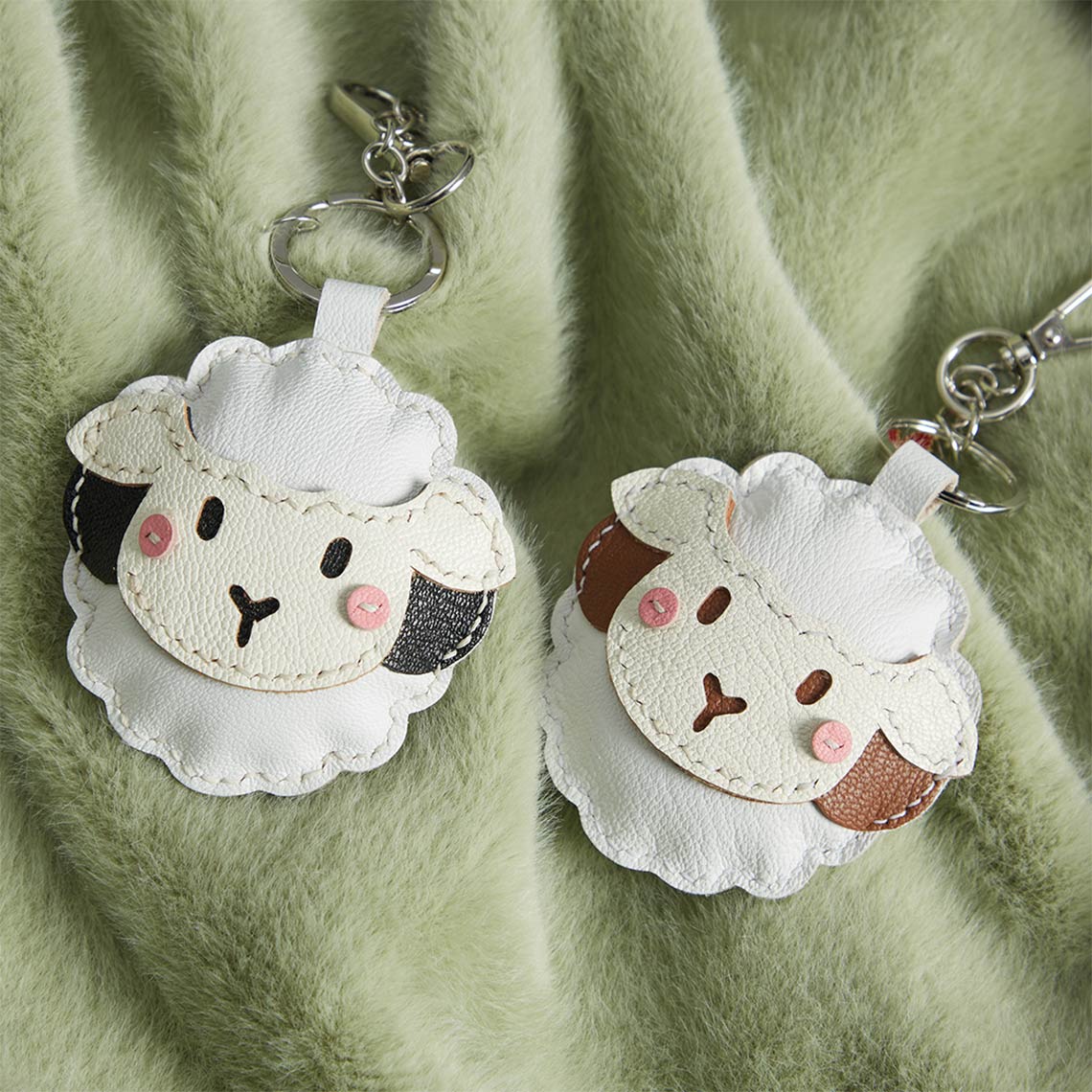 CUCUBIRD Sheep Leather Sheep Keychain DIY Kit  