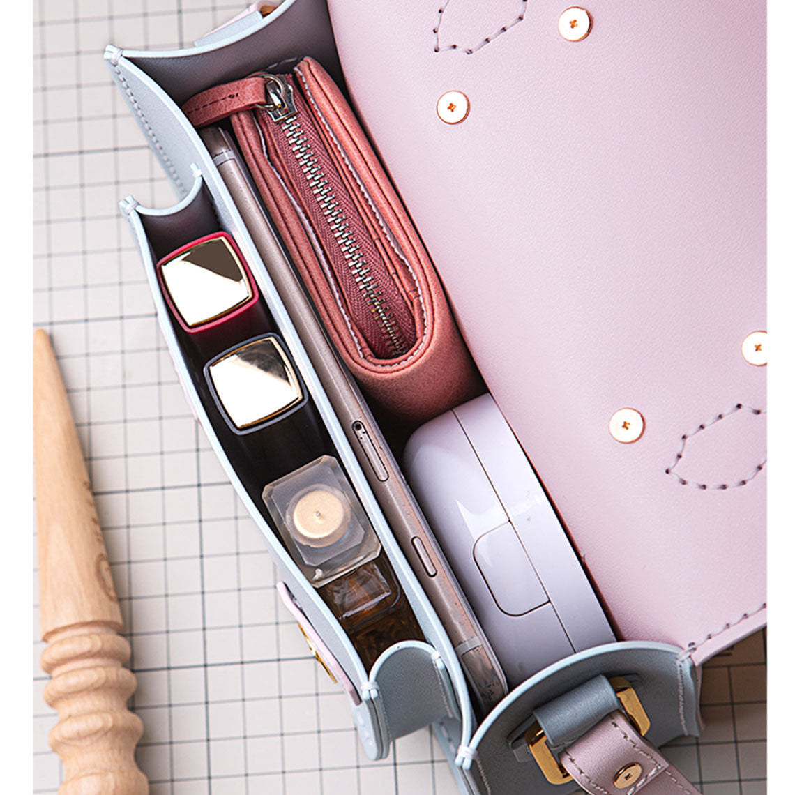 Kit de bricolage petit sac cartable en cuir pour dame