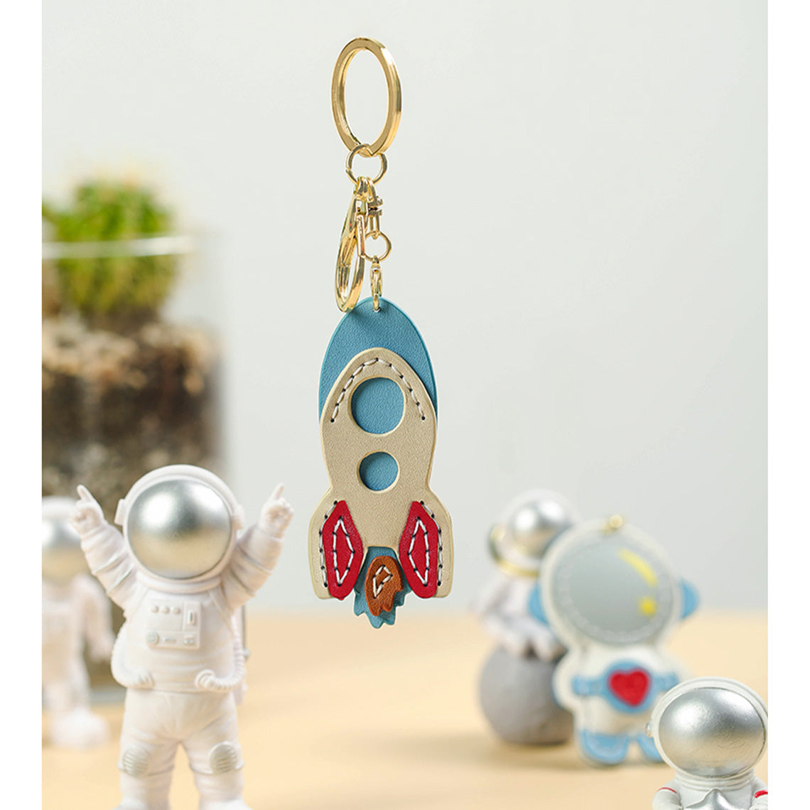 CUCUBIRD Leather Spacemen & Spaceship Keychain DIY Kit Spaceship/Blue 