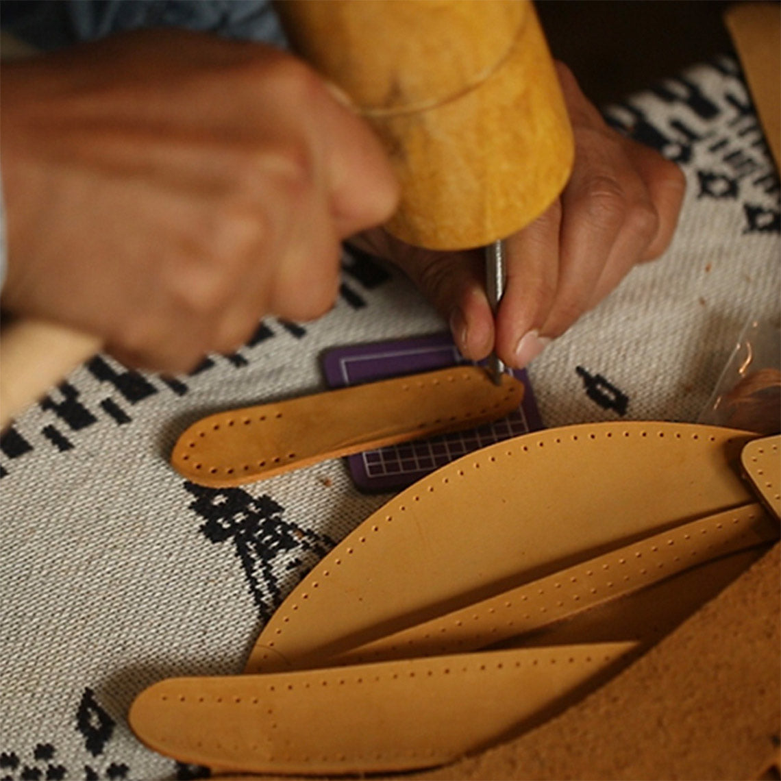 Bauchtasche aus Nubukleder, DIY-Set